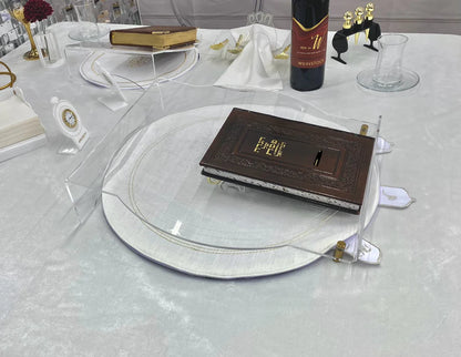 Matzah Protector Haggadah Stand | מצה שטענדער הגדה סטענד